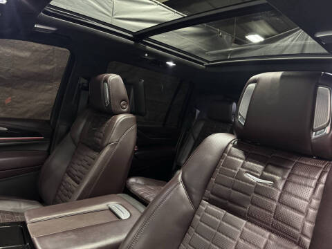 2024 Cadillac Escalade ESV Premium Luxury Platinum