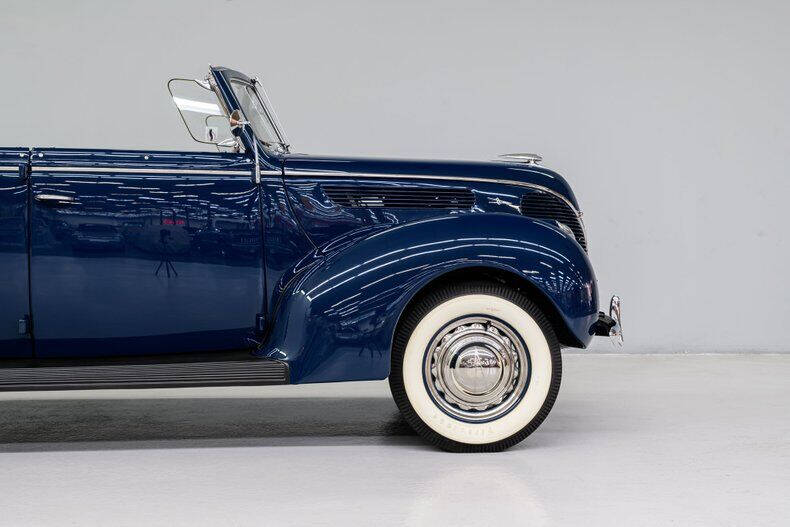 1938 Ford Phaeton