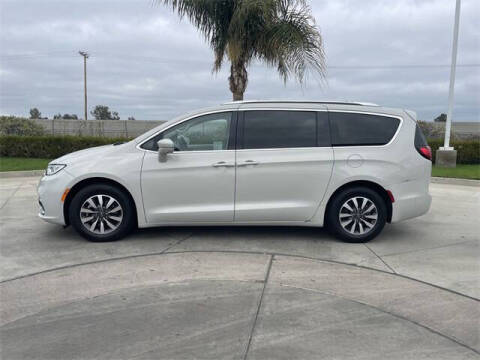 2021 Chrysler Pacifica Touring L
