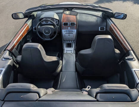 2005 Aston Martin DB9 Volante