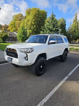 2017 Toyota 4Runner for sale at RICKIES AUTO, LLC. in Portland OR