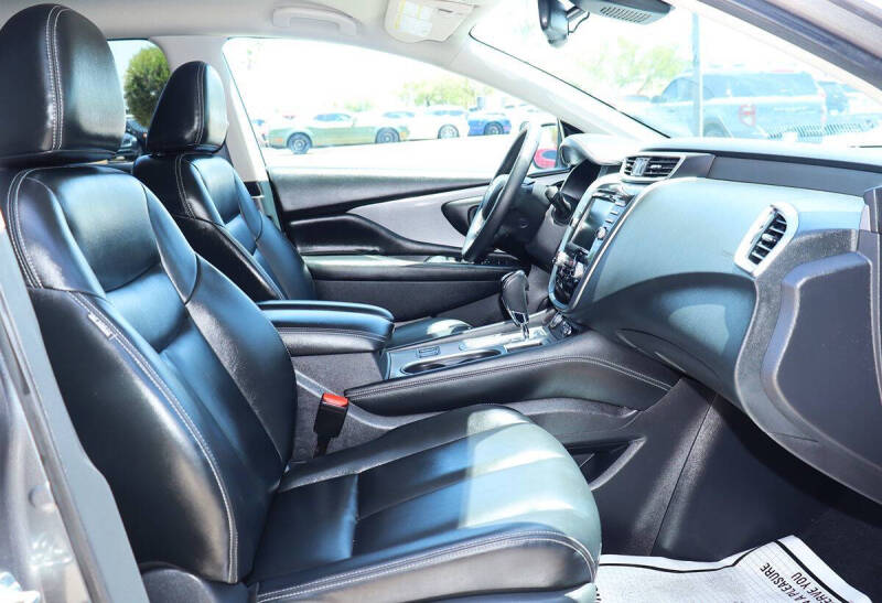 2023 Nissan Murano SV