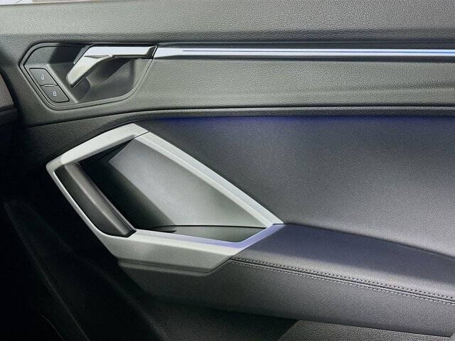 2023 Audi Q3 quattro S line Prem Plus 45 TFSI