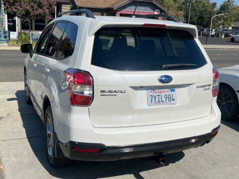 2015 Subaru Forester 2.5i Touring