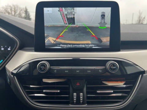 2020 Ford Escape SEL