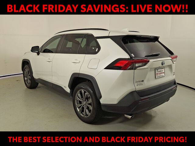 2022 Toyota RAV4 Hybrid XLE Premium