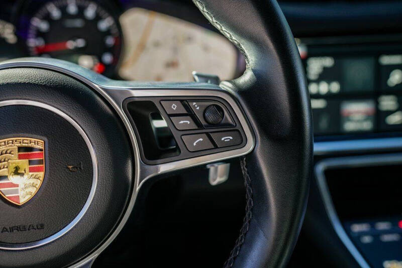 2020 Porsche Panamera