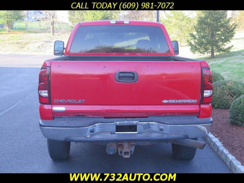 2004 Chevrolet Silverado 2500HD LS