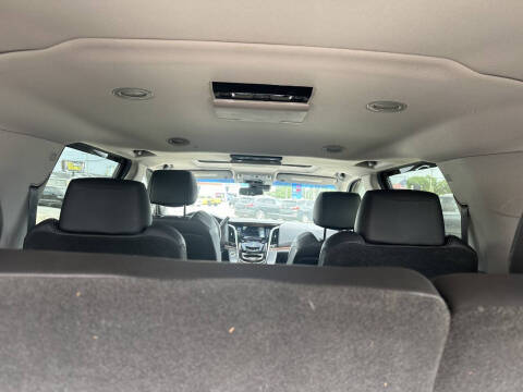 2018 Cadillac Escalade ESV Luxury