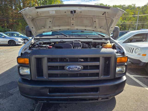 2011 Ford E-Series E-250