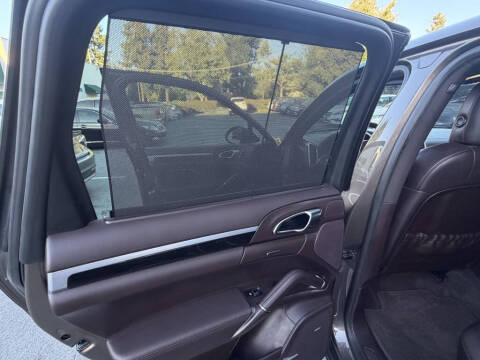 2014 Porsche Cayenne S