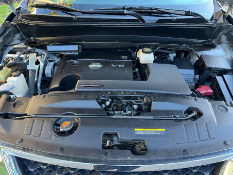 2014 Nissan Pathfinder SL