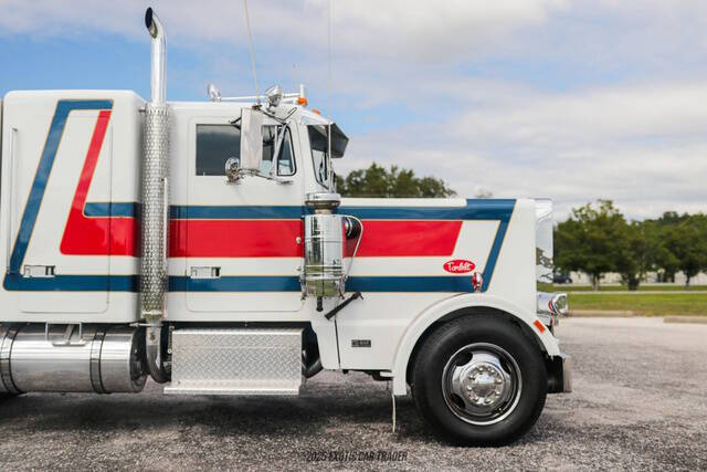 1985 Peterbilt 359