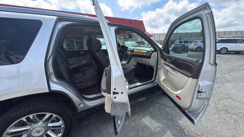 2014 Cadillac Escalade Platinum