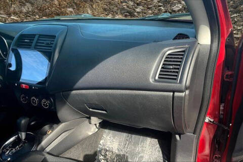 2015 Mitsubishi Outlander Sport 2.4 ES