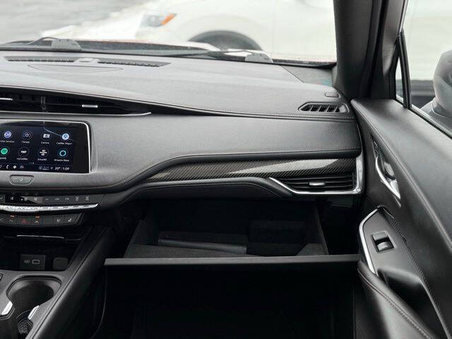 2022 Cadillac XT4 Sport