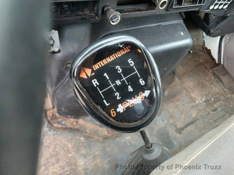 2001 International 4700