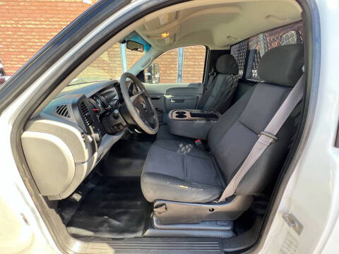 2013 Chevrolet Silverado 3500HD CC