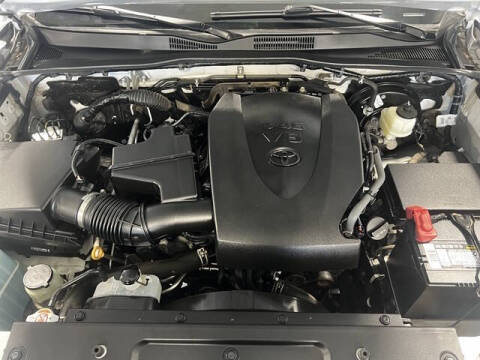 2020 Toyota Tacoma SR5 V6