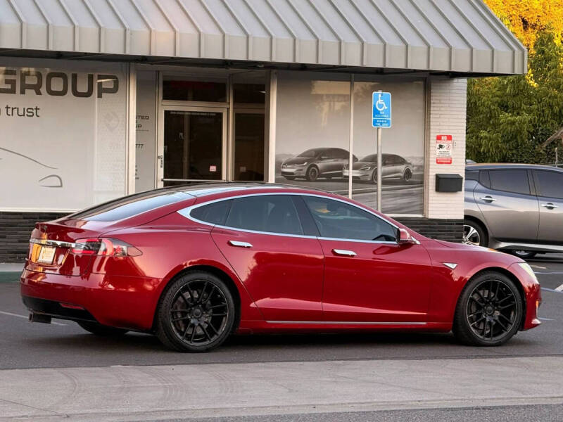 2016 Tesla Model S