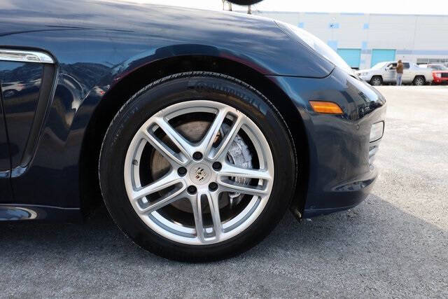 2012 Porsche Panamera 4