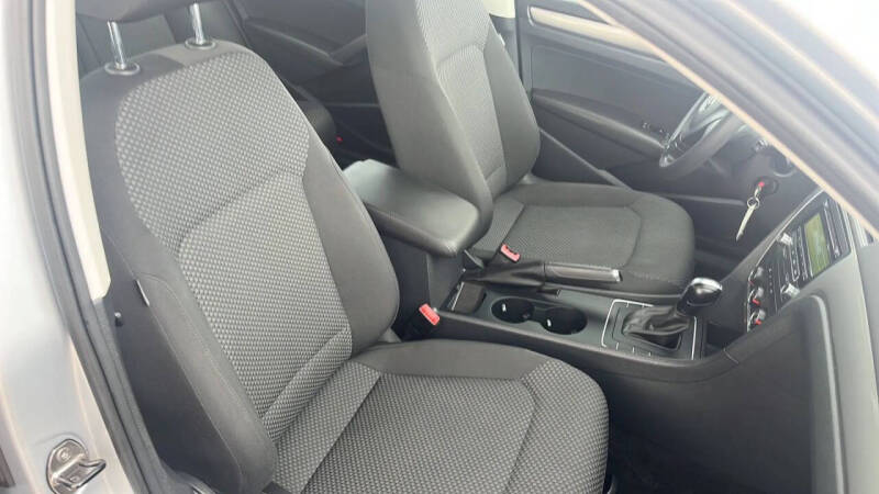 2013 Volkswagen Passat