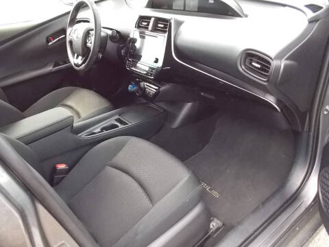 2019 Toyota Prius LE