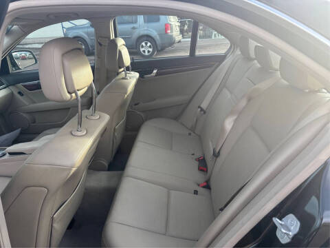 2009 Mercedes-Benz C-Class