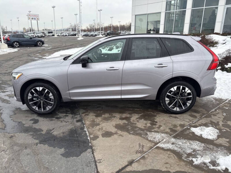 2026 Volvo XC60 B5 Plus