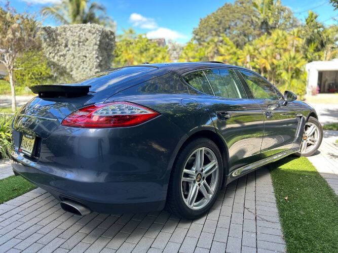 2012 Porsche Panamera