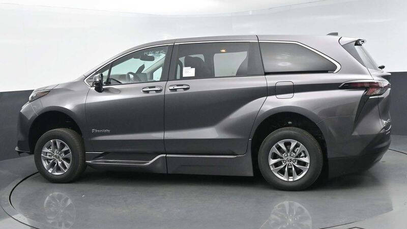 2024 Toyota Sienna
