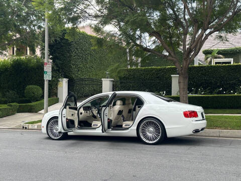 2018 Bentley Flying Spur V8