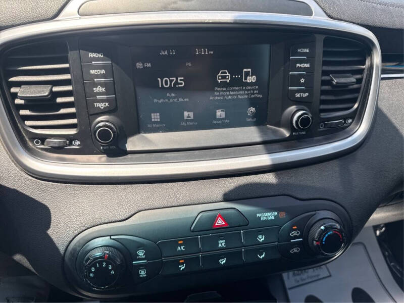 2019 Kia Sorento L