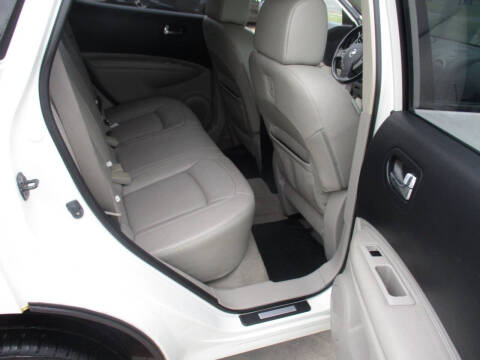 2011 Nissan Rogue SV