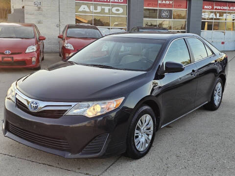 2013 Toyota Camry Hybrid LE