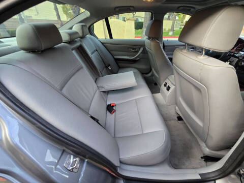 2011 BMW 3 Series 328i