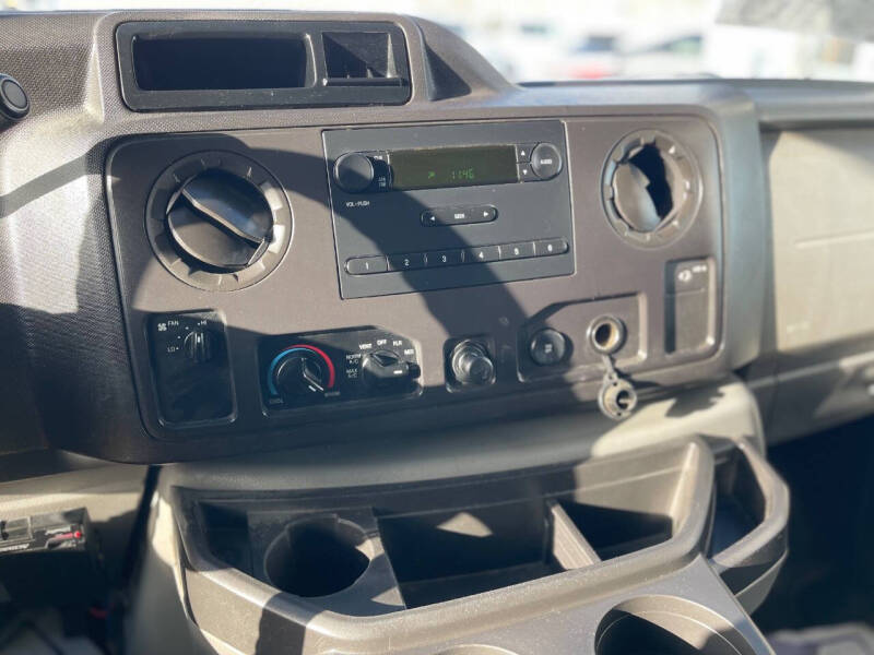 2012 Ford E-Series E-250