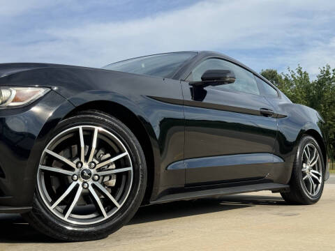 2016 Ford Mustang EcoBoost Premium