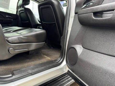 2011 GMC Yukon XL SLT 2500