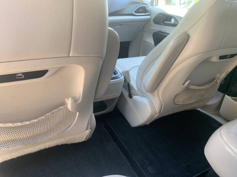 2018 Chrysler Pacifica Touring L