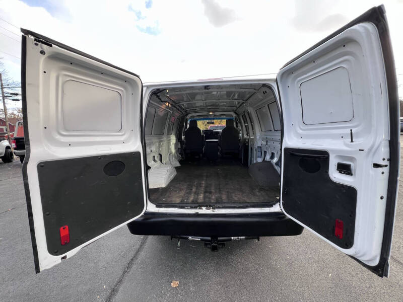 2014 Ford E-Series E-150