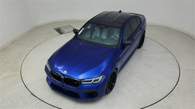 2022 BMW M5