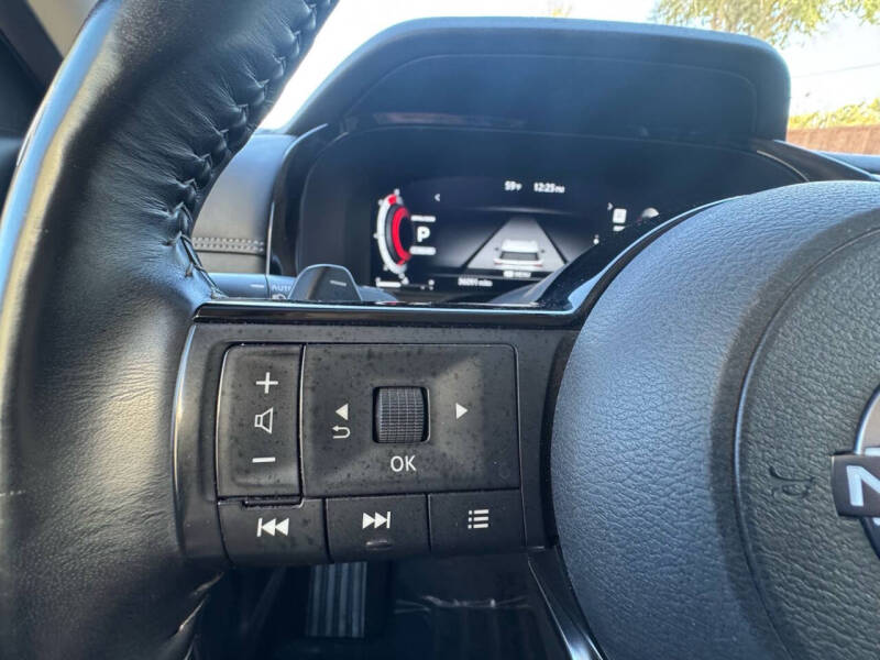 2024 Nissan Pathfinder Platinum