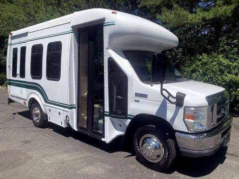 2010 Ford E-350
