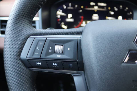 2025 Mitsubishi Outlander SEL