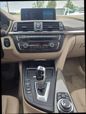 2013 BMW 3 Series 328i