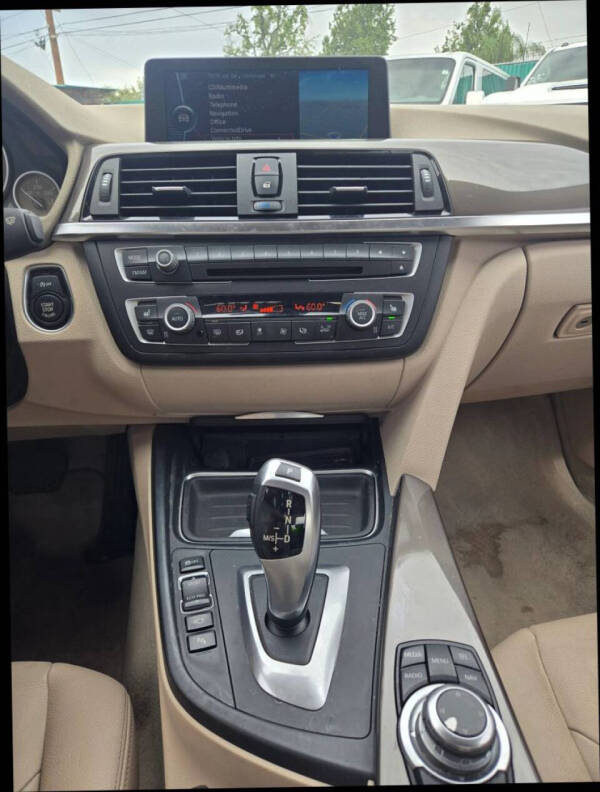 2013 BMW 3 Series 328i