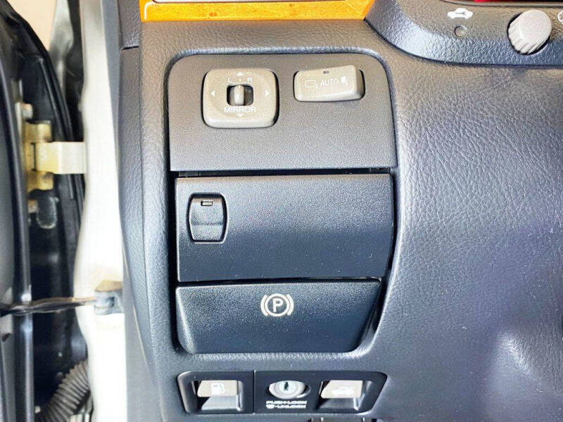 2002 Lexus LS 430