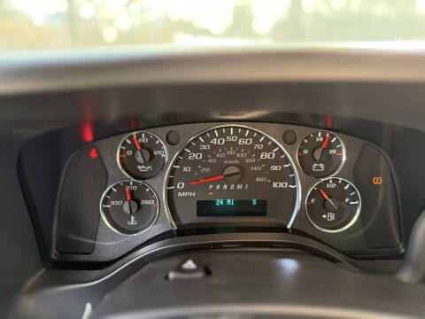 2025 Chevrolet Express 2500