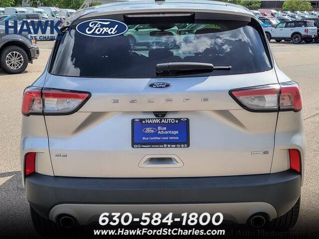 2020 Ford Escape SE